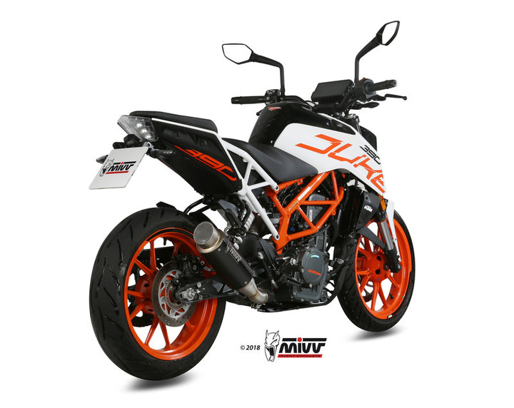 Bakre vy av KTM Duke 125/390 med MIVV GP Pro Black Stainless Steel avgassystem, stilren design för reservdelar och tillbehör.
