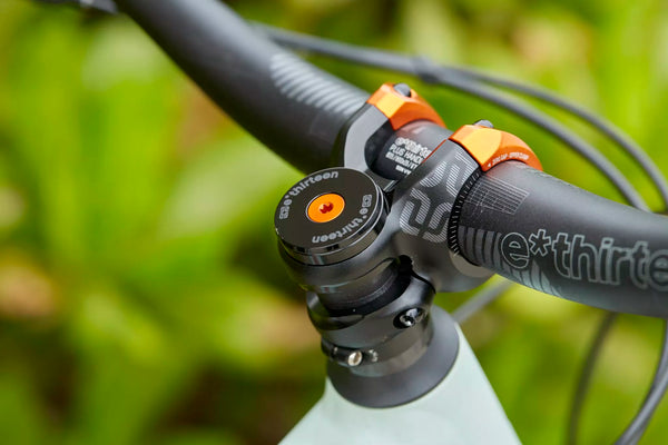 E*Trzynaście górna czapka + zestaw słuchawkowy Orang ST1UPA-114