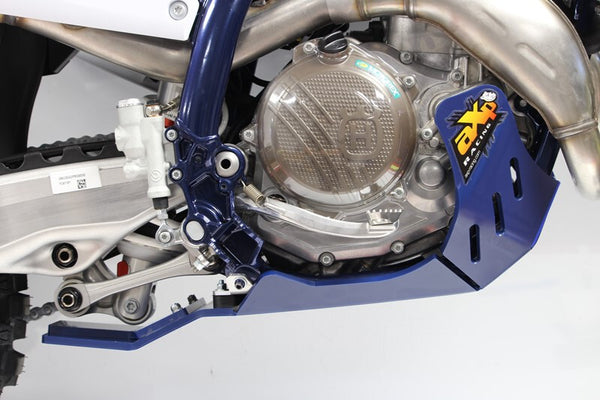 Płytka poślizgowa AXP XTEM z ochroną łączenia zawieszenia - PhD 8 mm AX1657