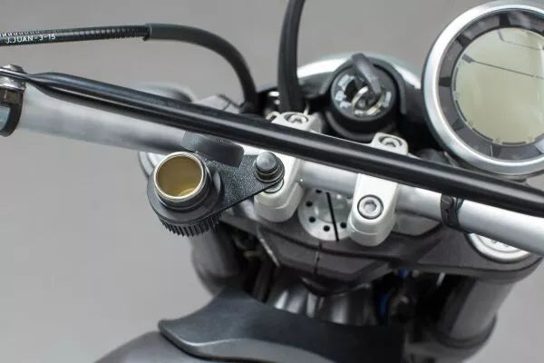 SW-Motech papierosy gniazdo EMA.107.12300