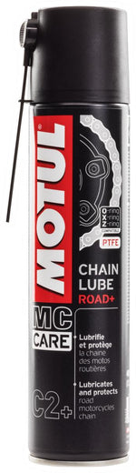 Motul Chainlube Road Plus 400 ml smörjmedel för motorcykelkedjor, optimerad för vägkörning med PTFE-teknologi. Perfekt för underhåll av kedjor.