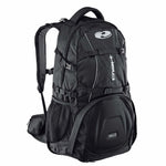 Holding Backpack Adventure Evo Black